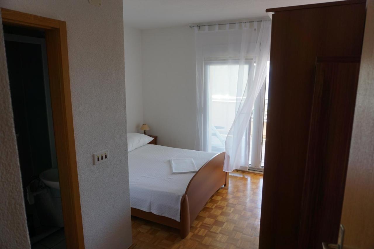 Spacious Comfort Apartment Дуче Екстер'єр фото