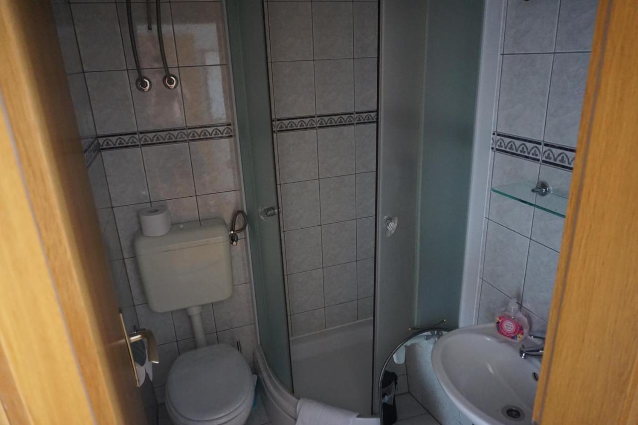 Spacious Comfort Apartment Дуче Екстер'єр фото